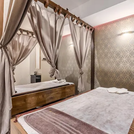 Apartment Deo Plaza By Rent Like -navy Blue- *
