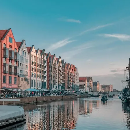 Deo Plaza By Rent Like -navy Blue- * Gdansk